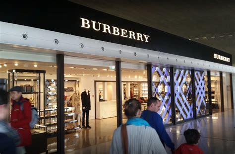 burberry paris airport